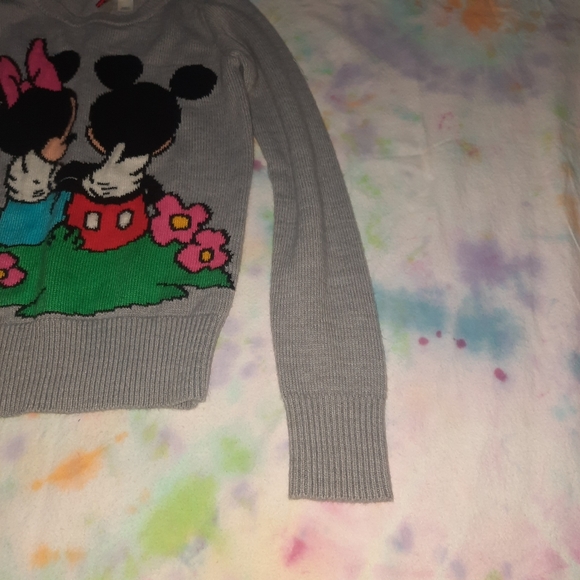 Mickey And Minnie Mouse Sweater H&M Divided - Picture 8 of 14